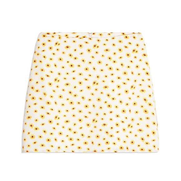 NWT | WE WORE WHAT
Satin Mini Slip Skirt
Ivory Floral - Picture 6 of 8